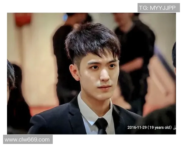 IG崛起之路:从青涩战队到全球冠军的奋斗历程