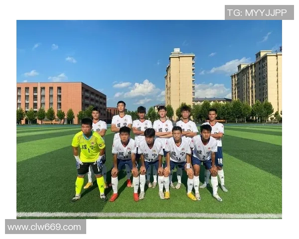 上海足球队在足球战术排行榜中荣登第4名引发热议与关注