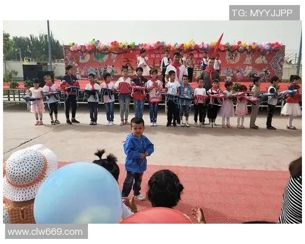 上海街舞队成长之路：一段激情与梦想交织的纪实故事